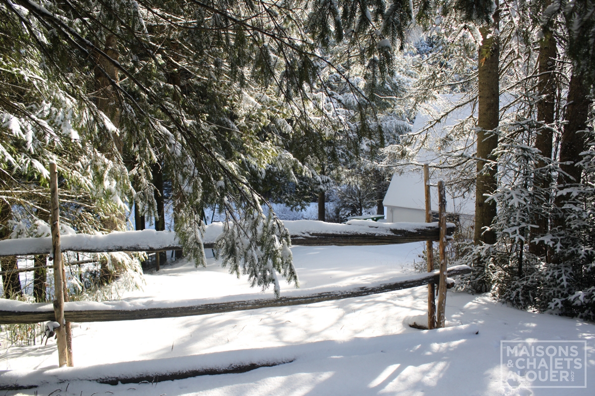 Au Sous-Bois d'Ulverton | Photos chalet Extérieur - Hiver