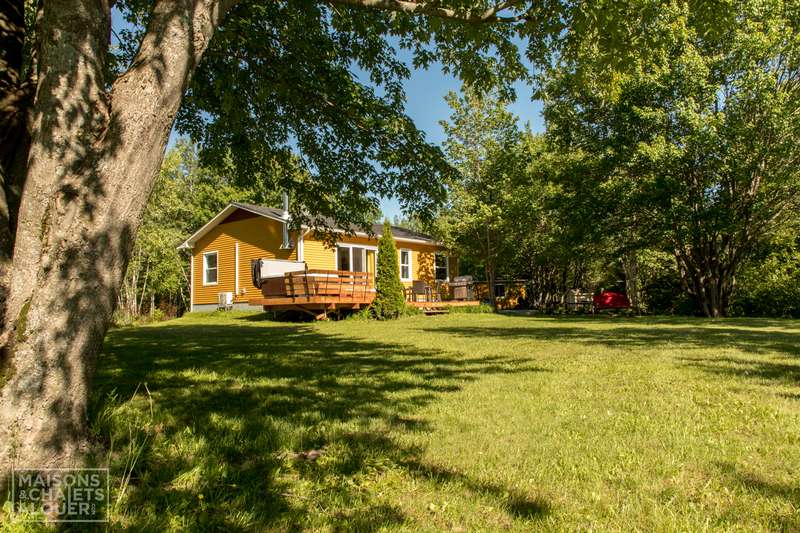 Chalet à louer au bord de l'eau